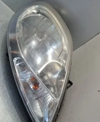 Opel Vivaro Headlight/headlamp 8200701356 89313980 93859830
