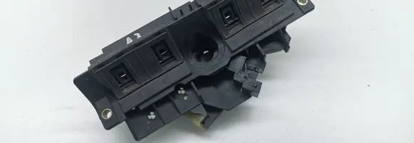 Audi A3 S3 8L Tailgate/trunk/boot lock/catch/latch 4B0827565B 4B0827565C 8D9827565A