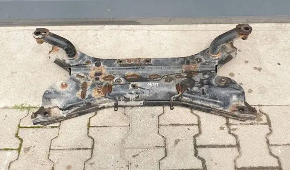 Suzuki Swift I Front axle beam 