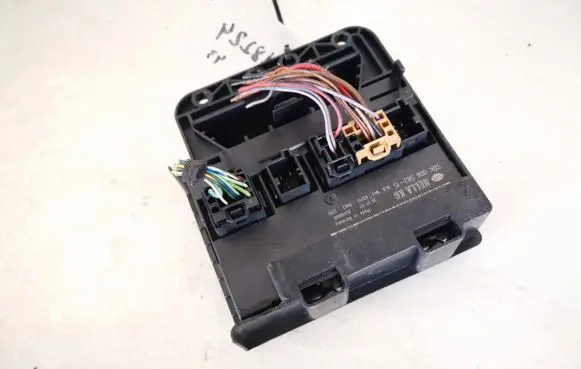 Volkswagen Golf V Comfort/convenience module 5dk00858315 5dk008583-15