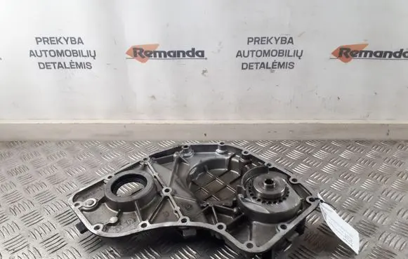 Iveco Daily 35 - 40.10 Timing chain cover 504082434