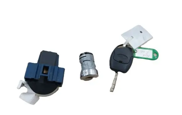 Ford Mondeo Mk III Ignition lock 1S7T11572AA UC592300A