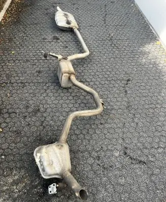 Chrysler Pacifica Rear muffler/silencer tail pipe 