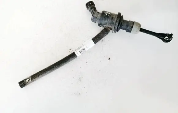 Nissan Micra Clutch master cylinder 306101hg0a 1841314