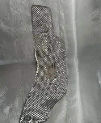 Porsche Macan (95B) Heat shield in engine bay 95B804162 1039171820 A58000001