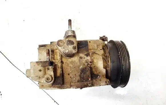 Hyundai Santa Fe Air conditioning (A/C) compressor (pump)