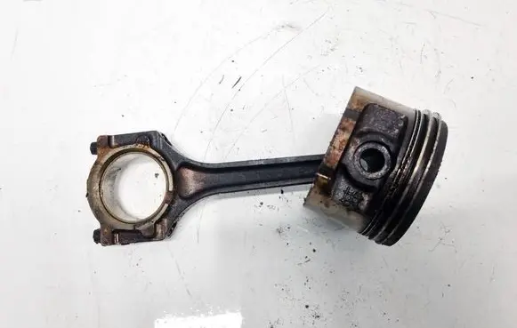 Ford Puma Piston with connecting rod