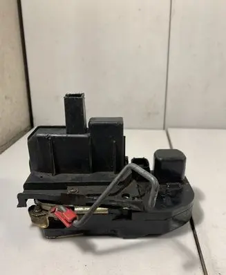 Jeep Grand Cherokee (WJ) Rear door lock