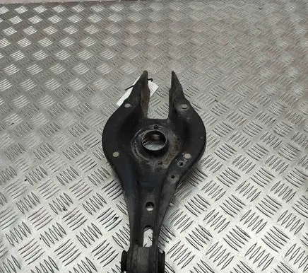 BMW 4 F36 Gran coupe Rear upper control arm/wishbone 6867540