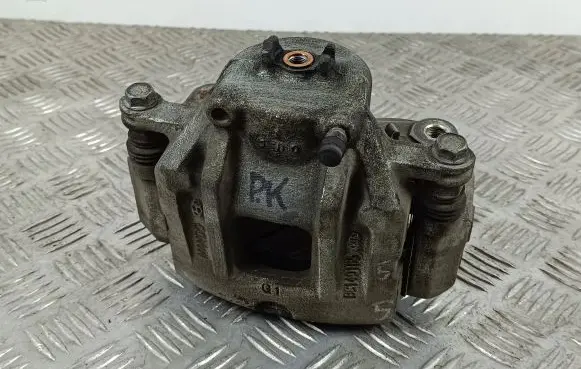 KIA Sorento Front brake caliper