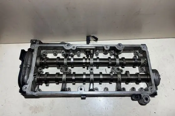 Skoda Octavia Mk3 (5E) Camshaft 04L103292F 04L103308C