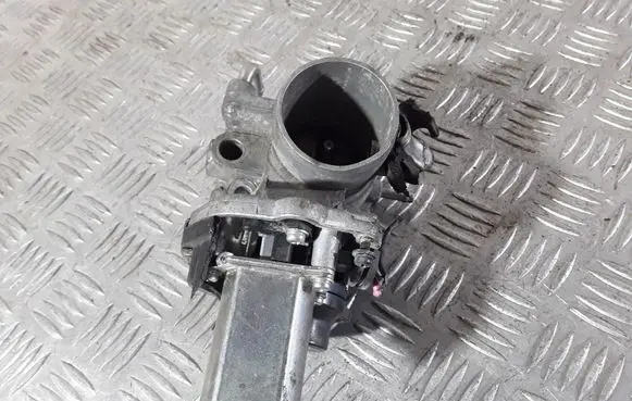 Toyota Prius (XW20) Throttle valve 8945230150 8L17