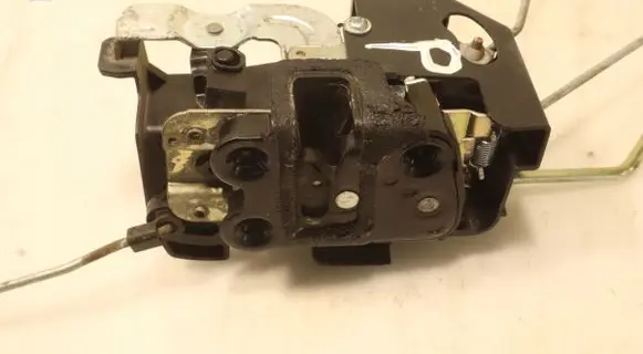 KIA Picanto Front door lock 