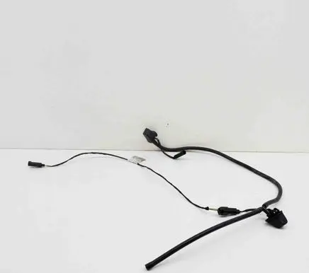 BMW M3 e92 Windshield washer spray nozzle 6928635 6928623