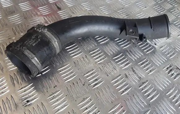 Renault Scenic I Intercooler hose/pipe 7700870753