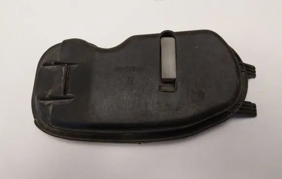 Headlight/headlamp dust cover