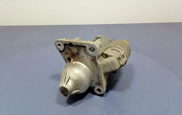 Citroen C4 Grand Picasso Starter motor 9662854180