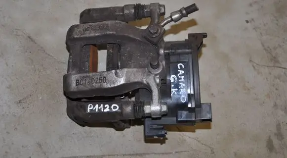 Chevrolet Camaro Rear brake caliper 84169872