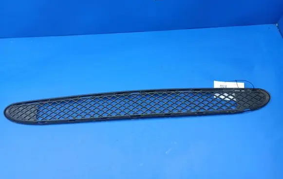 Mercedes-Benz C W203 Front bumper lower grill A2038852623