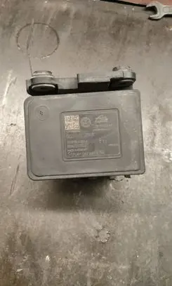 Volkswagen Golf VII ABS Pump 5Q0907379P 10091543033 10062233241