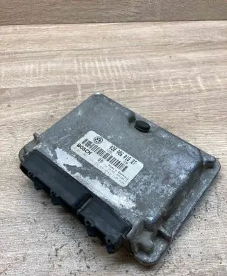 Seat Toledo I (1L) Engine control unit/module ECU 038906018BT 0281001926