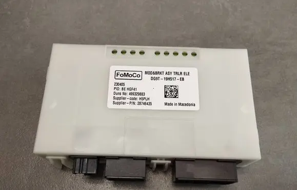 Volkswagen Amarok II Tow bar trailer control unit/module DG9T19H517EB 28746435 499329883