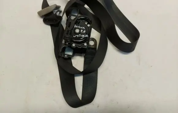 Toyota Hilux (AN120, AN130) Front seatbelt