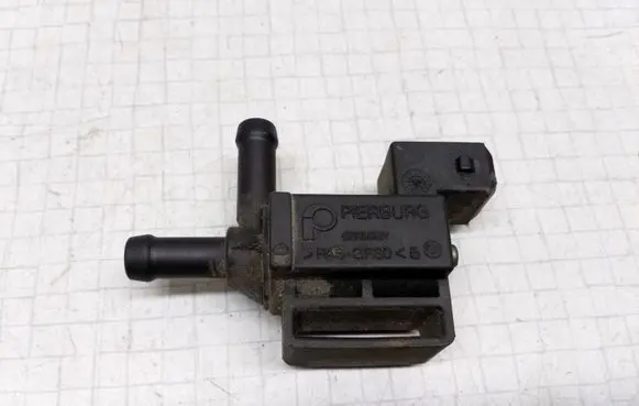 Volvo S60 Turbo solenoid valve 72251702 9470775