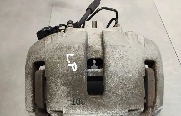 Volkswagen Phaeton Front brake caliper
