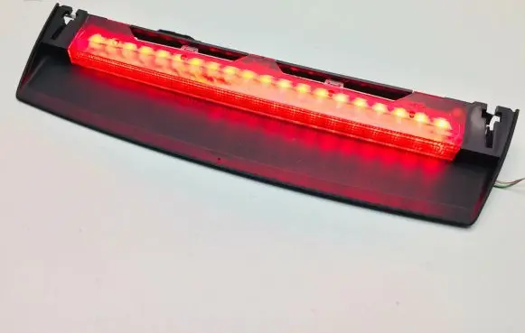 Audi A8 S8 D4 4H Third/center stoplight 4H0945097