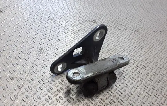 Mercedes-Benz E W211 Front door lower hinge 
