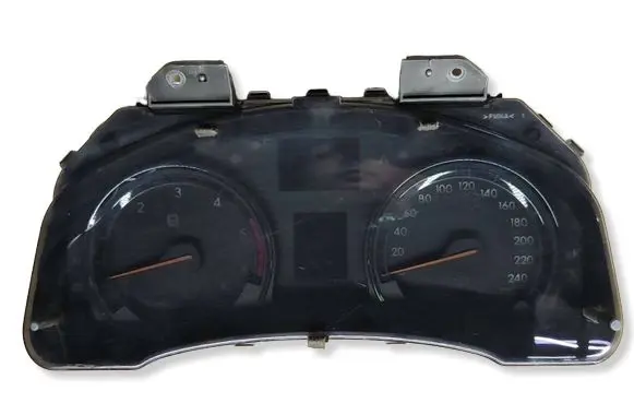 Toyota Avensis T270 Speedometer (instrument cluster) 8380005M00 MB2574604990