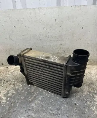 Audi A6 S6 C6 4F Intercooler radiator