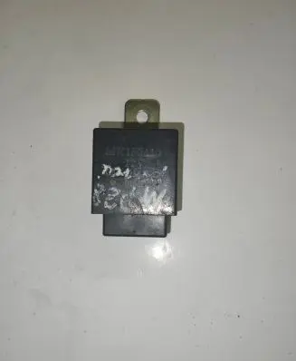 Mitsubishi Pajero Other relay MR159410