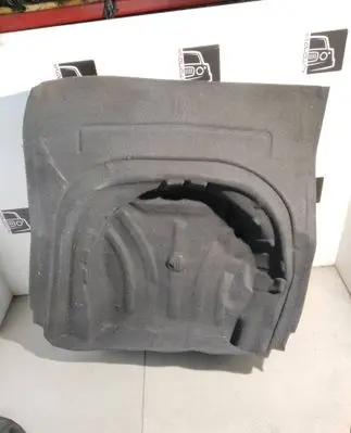 Trunk/boot mat liner