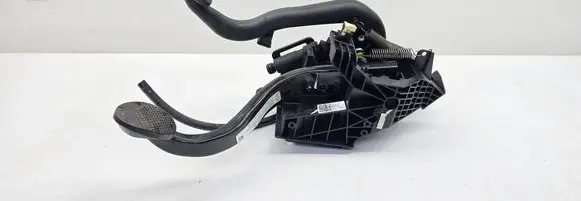 Mini One - Cooper F56 F55 Pedal assembly 6854627 19929610 81007111E
