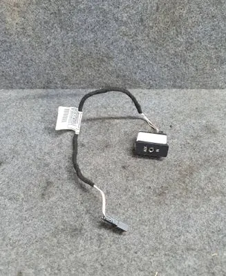BMW 3 E90 E91 AUX in-socket connector 6930561 9231763