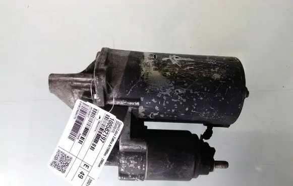 Opel Zafira A Starter motor 100582197