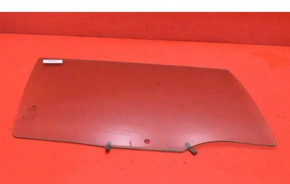 Skoda Octavia Mk3 (5E) Rear door window glass 