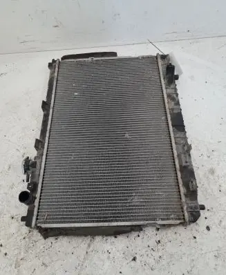 KIA Carens I Coolant radiator