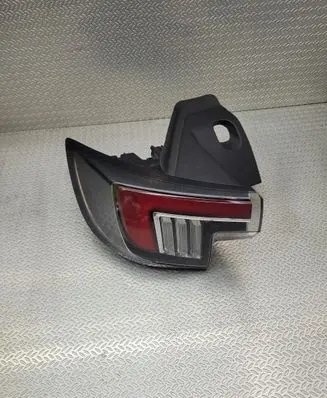 Opel Mokka B Rear/tail lights 9833721880
