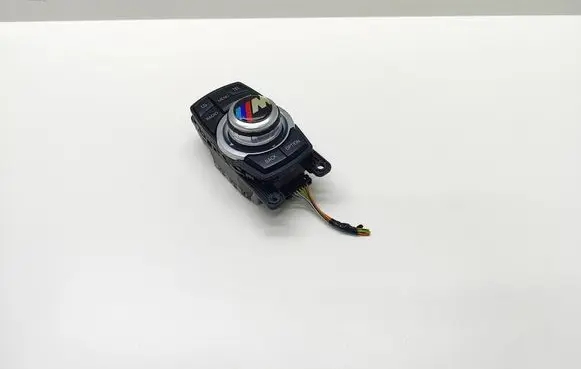 BMW 5 F10 F11 Head unit multimedia control 9206444 920644401 65829206444
