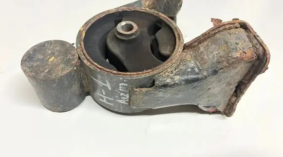 Hyundai i30 Engine mount bracket 219312H100