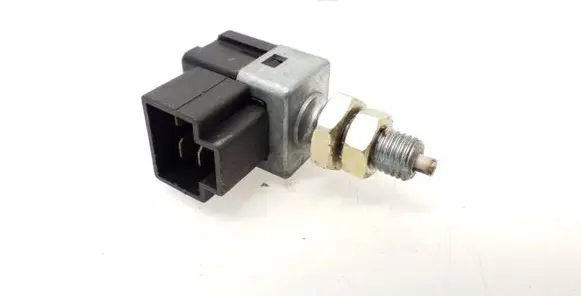 Hyundai Santa Fe Brake pedal sensor switch 9381038100