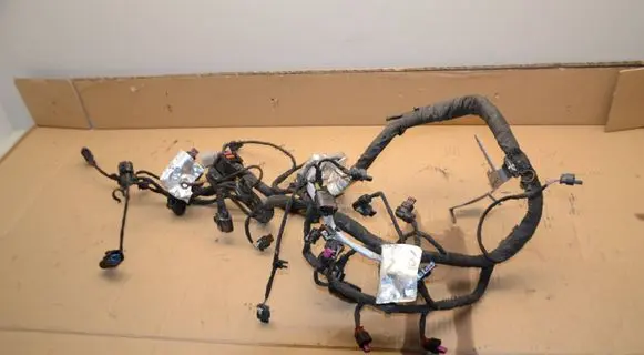 Volkswagen T-Roc Engine installation wiring loom 05C972627J 8518