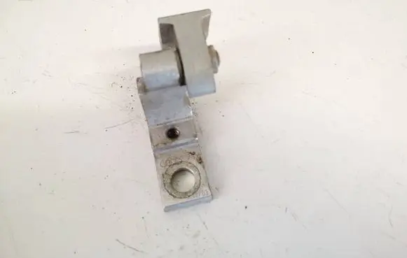 Audi A4 S4 B6 8E 8H Rear door lower hinge