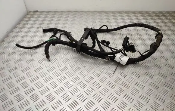 Iveco Daily 6th gen Positive cable (battery) 