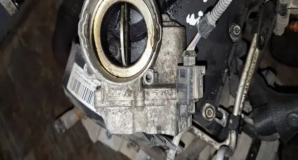 Skoda Octavia Mk2 (1Z) Throttle valve 03G128063