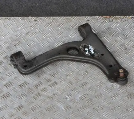 Opel Zafira B Front lower control arm/wishbone
