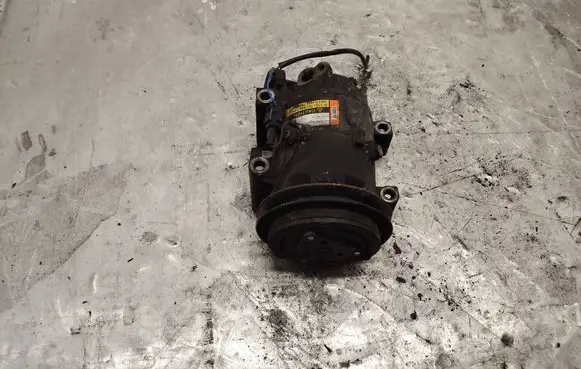 Nissan Almera Tino Air conditioning (A/C) compressor (pump) R134A